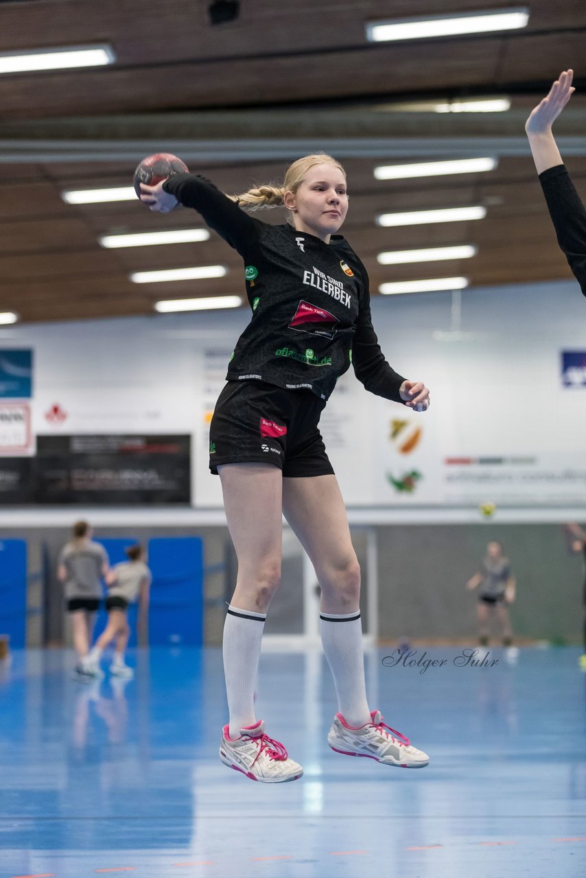 Bild 171 - wBJ TSV Ellerbek - TSV Uetersen : Ergebnis: 15:10